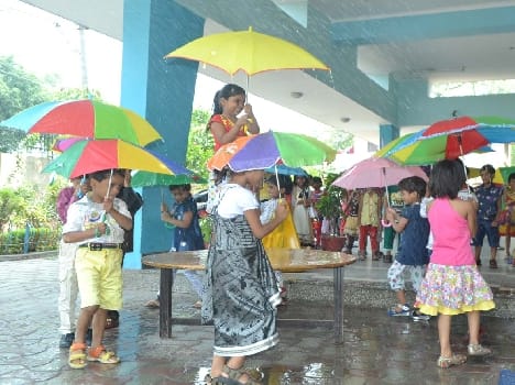 The children picked enjoy rain dance
