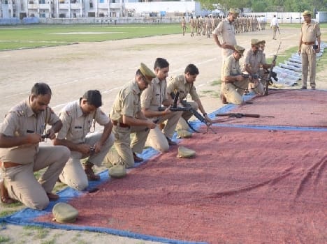 spectors passed in weapon hendling test