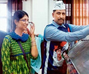 Kejriwal gave plum post to swati jayhind in delhi government