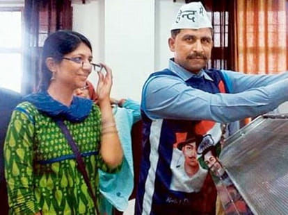 kejriwals adviser swati maliwal set to take charge of DCW
