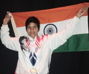 kamla bisht won gold medal in world police championship.