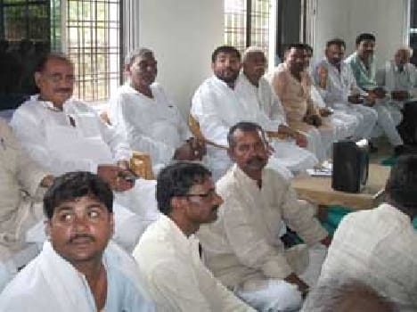 False promises and SP is anti development : Manoj