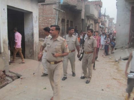 conflict in raya, six injured
