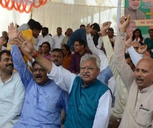 UP BJP shows protest against SP govt.