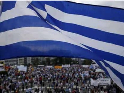 greeke parliament voting on bailout terms