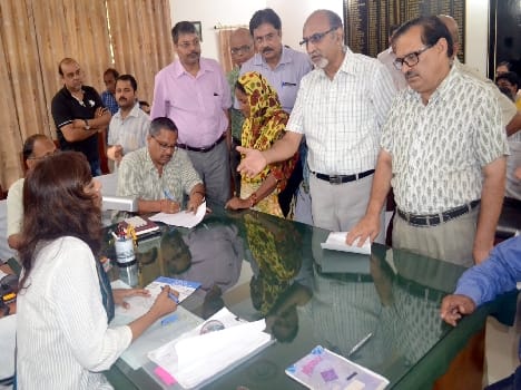 BJP District President tighten the screws on the law