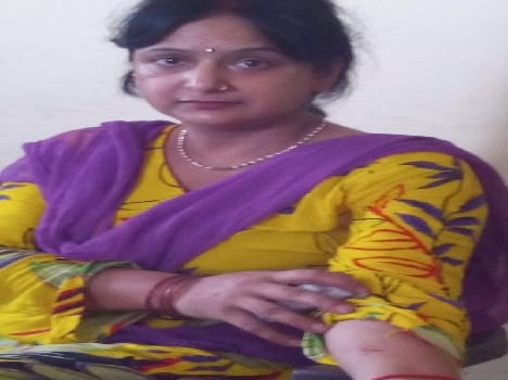 ' He ' in the affair and his wife fight in Tehsildar