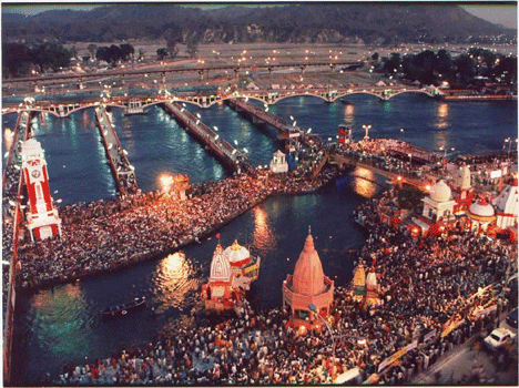 Sadhus fight for plot in Nasik Kumbh 