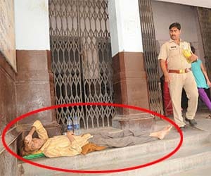 carelessness with the patient in medical college