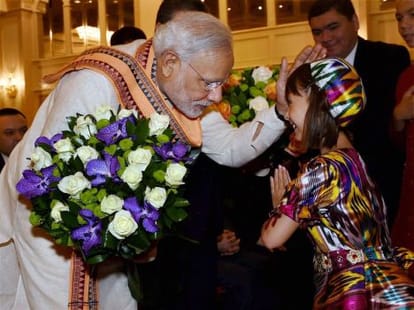 China's support to Pak over Lakhvi's release unacceptable, Modi says Xi Jinping