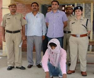 criminal and murderer of delhi police constable  arrested