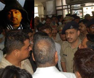 Firing on a lawyer in kanpur.