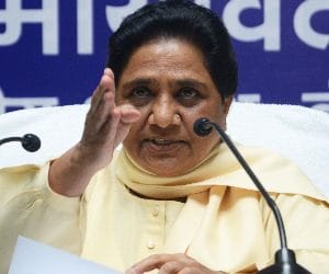 mayawati criticizes sp and bjp on dadri matter