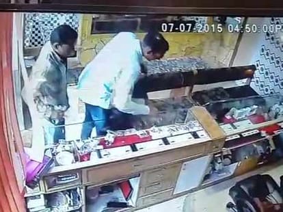amabala jeweller shop robbery video