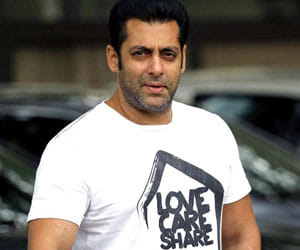Salman Khan files a complaint with Mumbai police to take false WhatsApp post