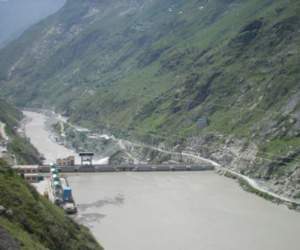 Power generation at Nathpa Jhakri hit due to silt.