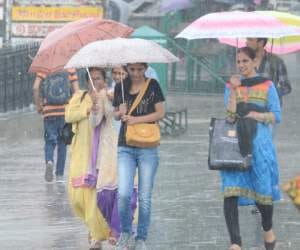 alert in himachal for heavy rainfall