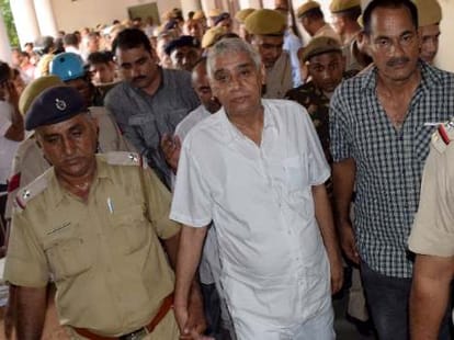 satlok ashram sant rampal statement during court hearing