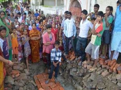 protesting against the construction of the building