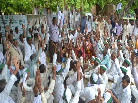 Protest by farmer