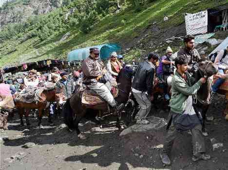 1 bottled water cost hundred rupees in amarnath yatra