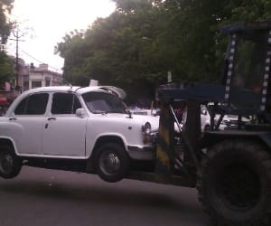 Traffic Police lifted cabinet ministers car.