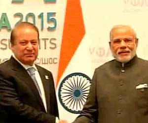 J&K politicians welcomes modi nawaz meet