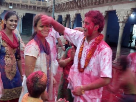 holi in adhikmas