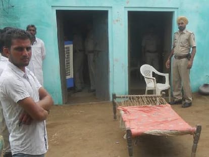husband murdered his wife and two child at abohar