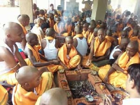 151 students start learning the rites
