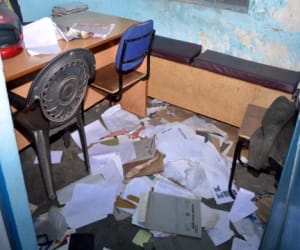 theft  in lawyer 11 chamber at dehradun.