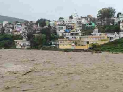 heavy rain in jammu kashmir, many dead