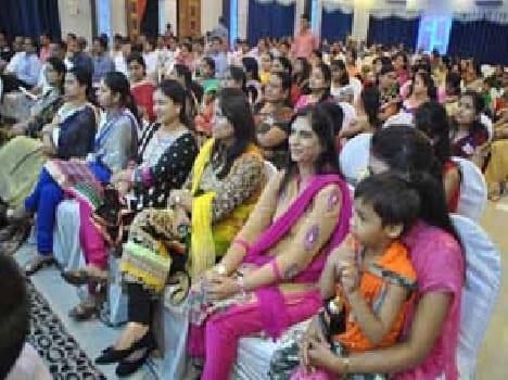 Kae Rotarian honored 62 members
