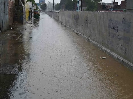 Ganga dropped 1.68 lakh cusecs