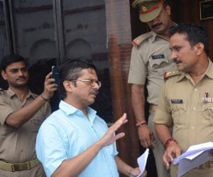 Amitabh Thakur says he does not believe on Police.