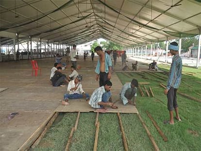 9 crore rupee spend on water proof pandal for pm narendra modi rally