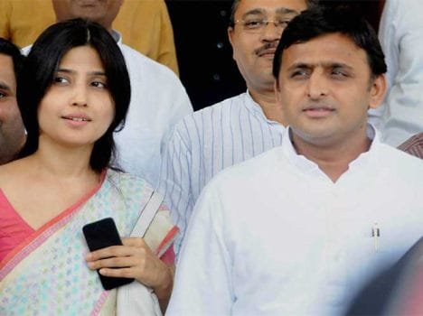 police arrested youth who post vulgar message on whatsapp about akhilesh yadav and dimple yadav
