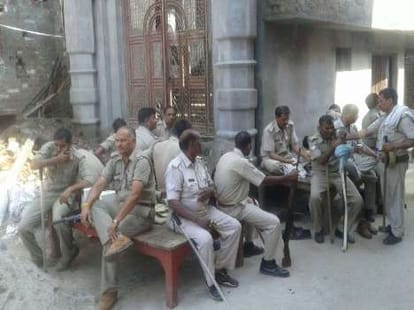 samosa create problem among two group, one woman died