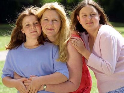 world's best surrogate mother has delivered 16 babies