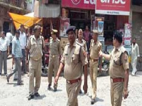 Police investigating in loot case