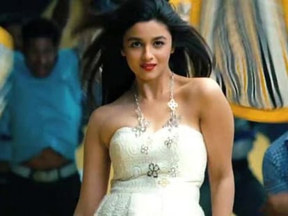 Alia Bhatt says 32 is the right age to get married