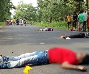 chhatisgarh police found his soldiers dead body on a road