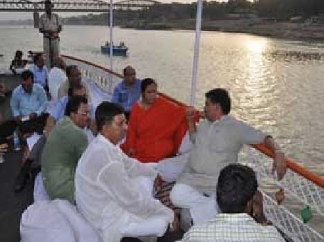 Watch Dandu is till next year of the Ganga will Surat