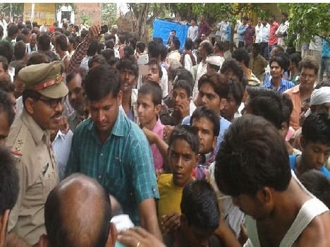 Child abduction, the villagers planted jam