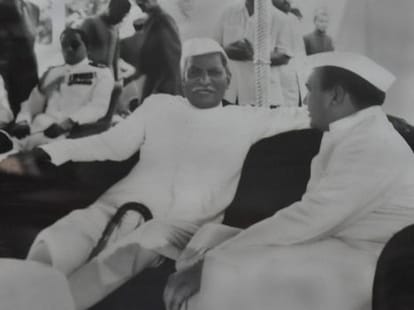 girdhari lal dogra the man of jammu kashmir peoples