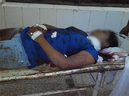 lover couple jump into ditch at kangra.