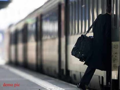 TTE thrown out of a moving train, causing great discomfort