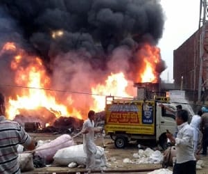 brutal accident in rai, driver burn alive