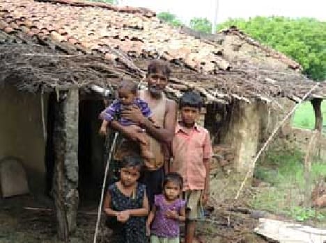 The two houses , collapse rain