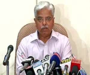 corruption charges on delhi police commissioner bs bassi
